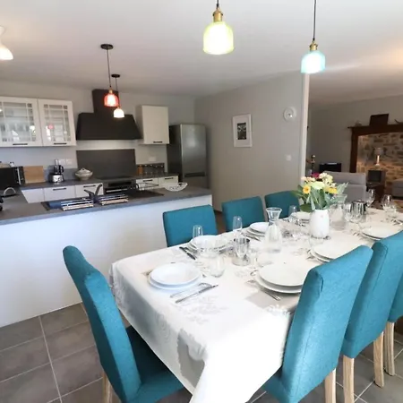 Maison De Charme Renovee, Au Coeur Du Parc Des Volcans D'auvergne, Proche De Salers Et Activites Nature - Fr-1-742-499 Holiday home *