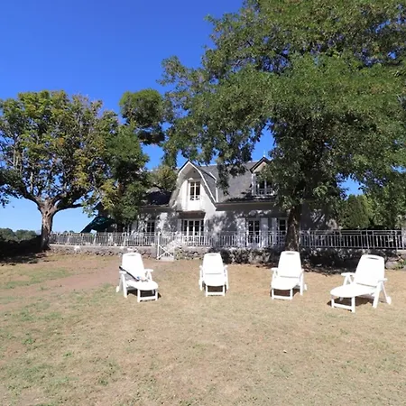 Maison De Charme Renovee, Au Coeur Du Parc Des Volcans D'auvergne, Proche De Salers Et Activites Nature - Fr-1-742-499 Holiday home